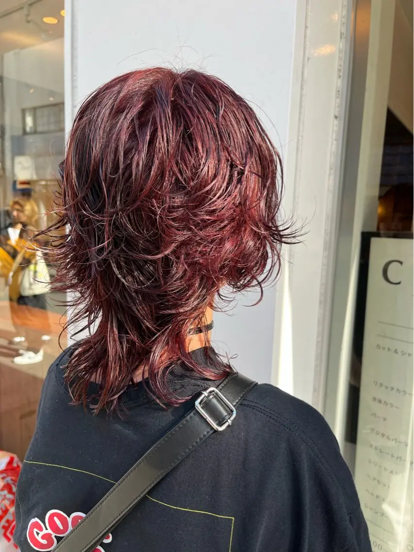 ミディアム カラー ブリーチ ひらち まいののヘアスタイル