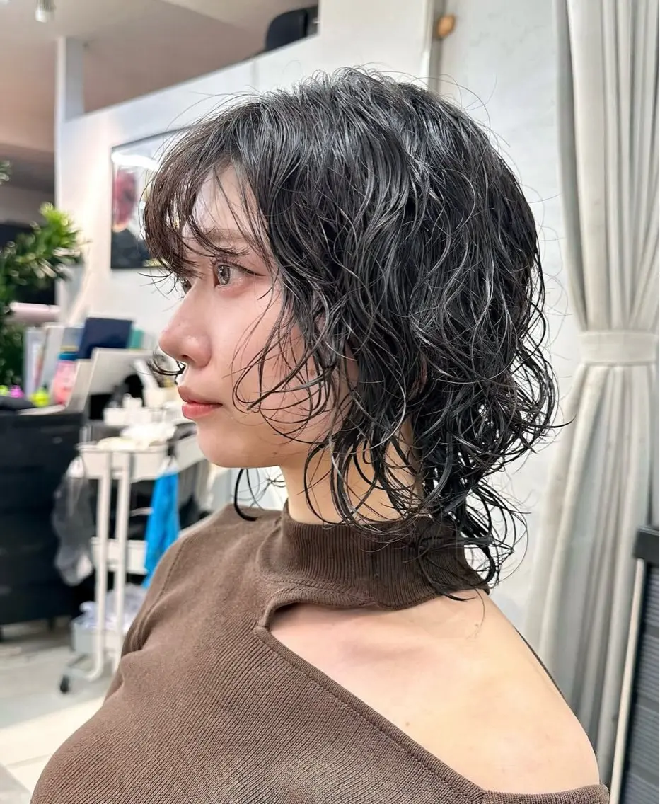 ミディアム パーマ ウルフ🦋顔まわり ❤︎ ͛めいのヘアスタイル