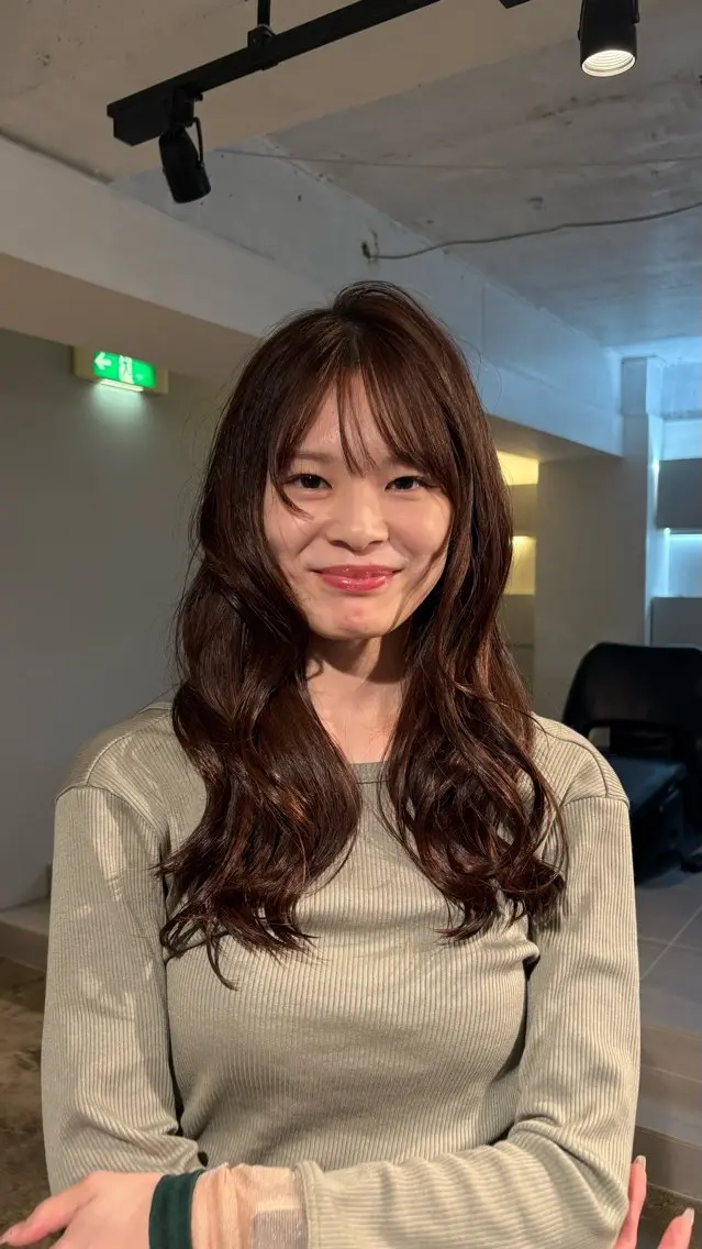 ロング カラー ベージュカラー ブリーチ ブラウンカラー ブリーチなしカラー 髪質改善 ブリーチ/ハイトーン ⚗️HARUKAのヘアスタイル