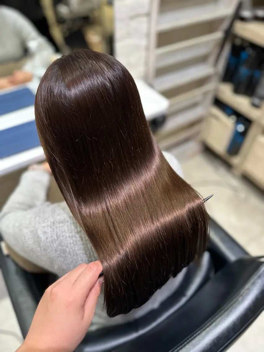 ロング 縮毛矯正 🖤KURUMI🖤 潤艶・髪質改善のヘアスタイル