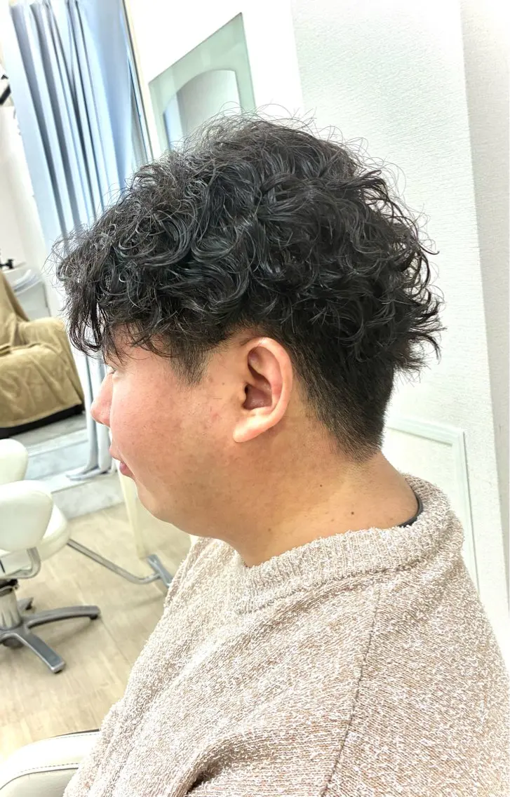 ショート パーマ メンズ メンズパーマ 波巻きパーマ カット パーマ garden小山店 Yuka🌿のヘアスタイル