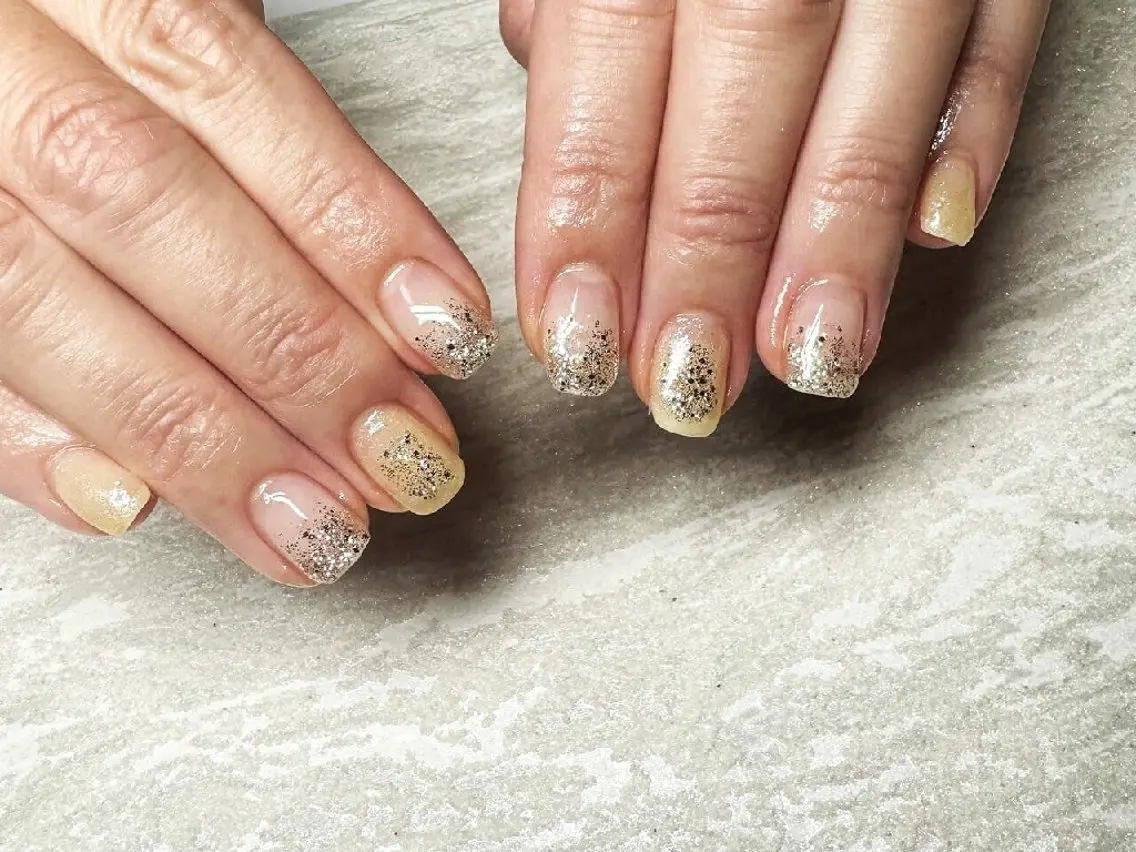 ネイル ハンドネイル JULIE NAILのネイルデザイン
