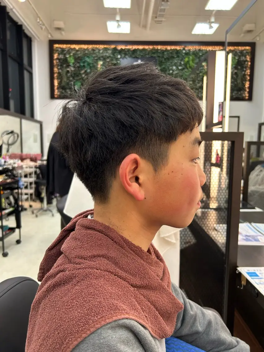 ショート メンズ キッズ 学生（メンズ向け） 学生 ショートヘア MITOMO SHUTOのヘアスタイル