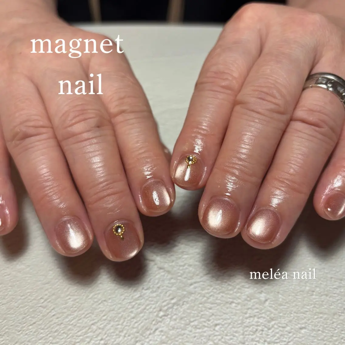 ネイル アートネイル マグネットネイル ハンドネイル Mika meléa nailのネイルデザイン