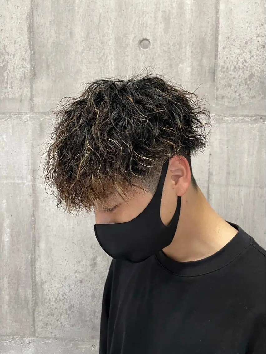 ショート カラー メンズ ヘアカラー 金森 斗夢のヘアスタイル