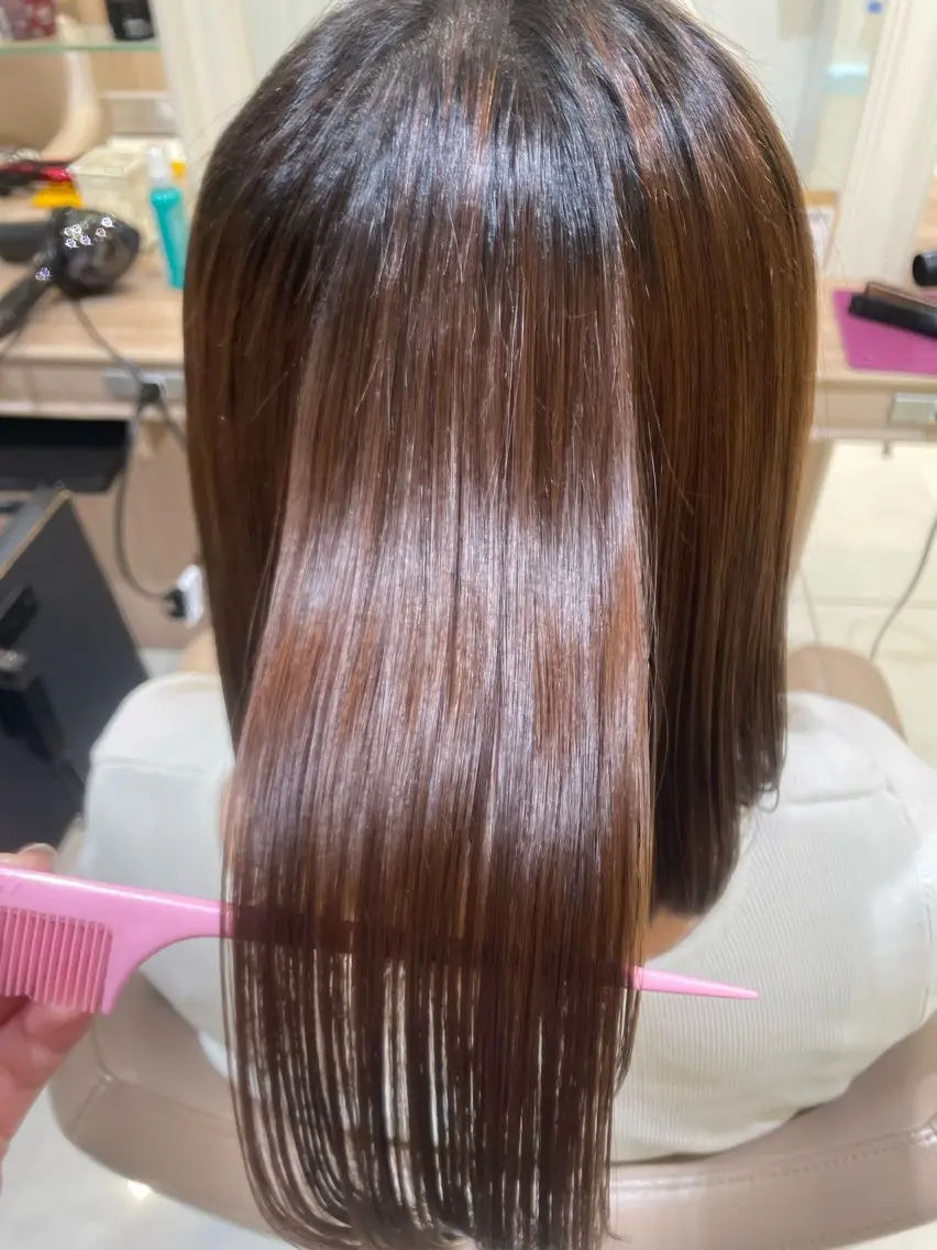 ミディアム パーマ カット 縮毛矯正 トリートメント 韓国ヘアメイク🎀/ 縮毛矯正✨山本媛香のヘアスタイル