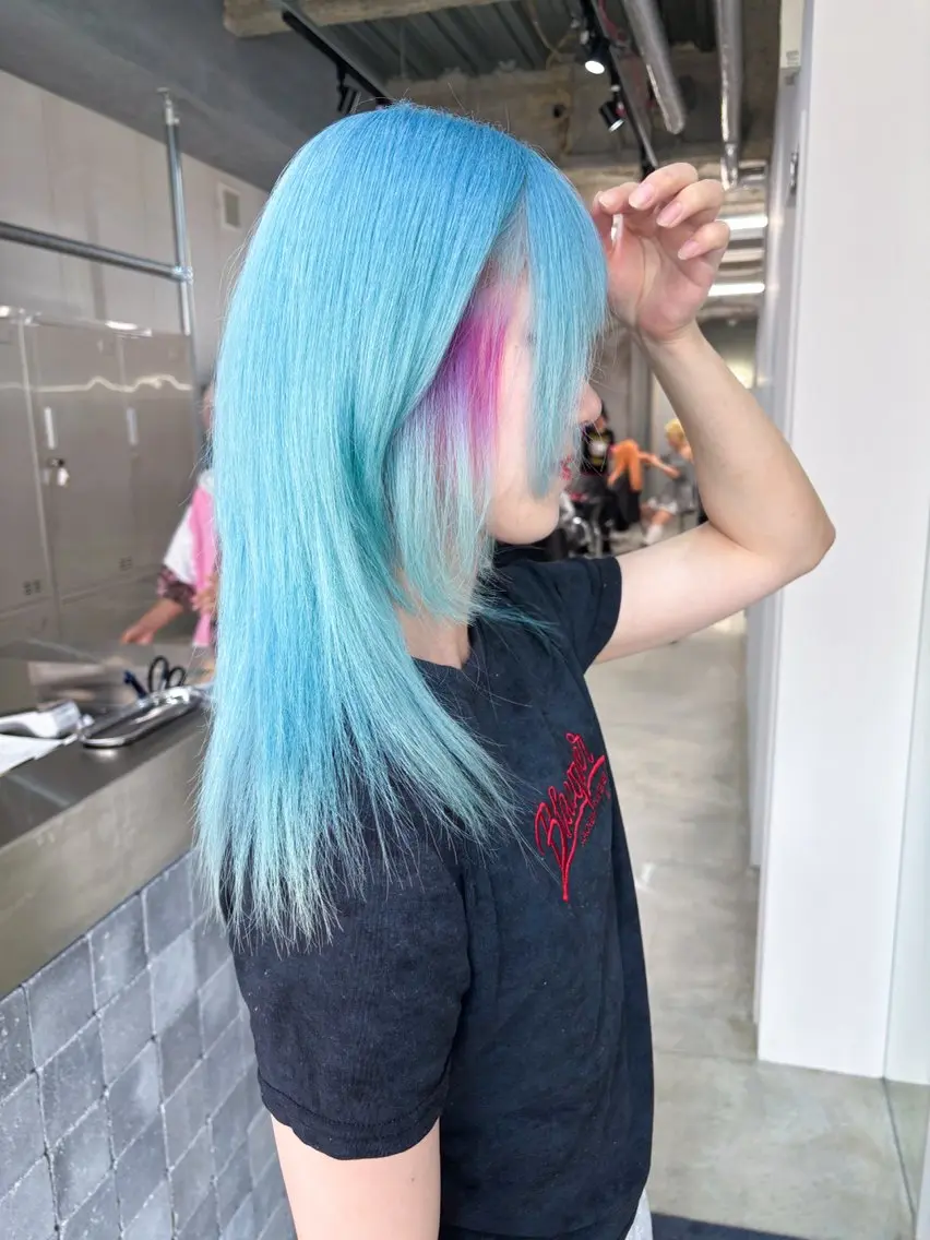 セミロング カラー ヘアカラー デザインカラー /rioのヘアスタイル