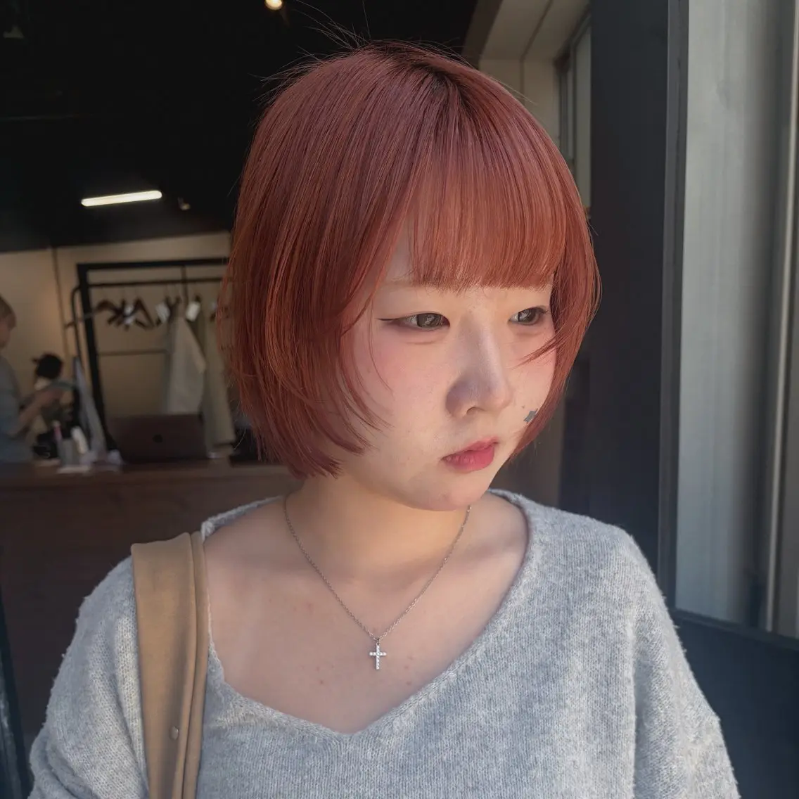ショート カット ヘアカラー メイ🩰ブリーチなし ダブルカラーのヘアスタイル