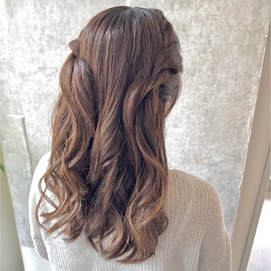 セミロング ヘアアレンジ ヘアセット ヘアメ🎀ハイトーン 🩵エクステ🪄しほのヘアスタイル