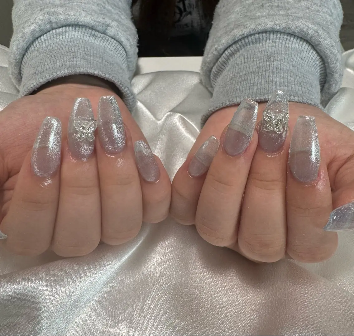 ネイル マグネットネイル Lile'a nailのネイルデザイン