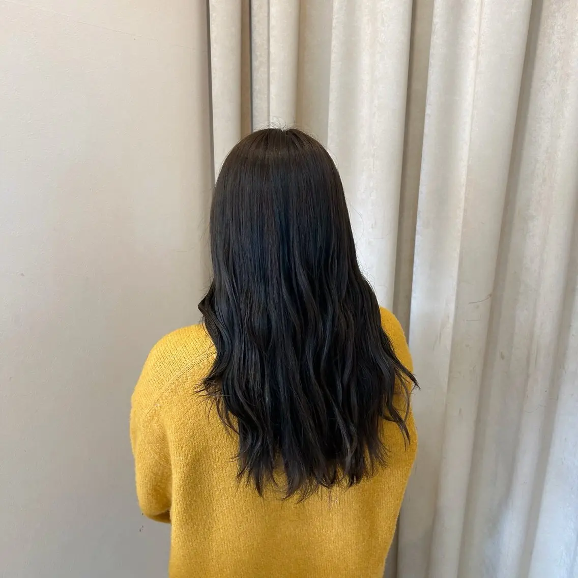 セミロング カラー LiTA. nakanoのヘアスタイル