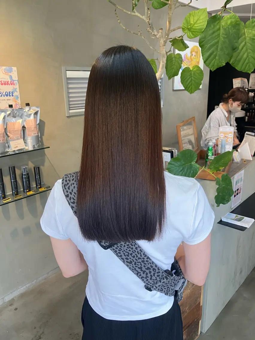 【ロング限定】毛先メンテナンスカット+質感調整トリートメント✨ 【枝毛広がり対策】の写真