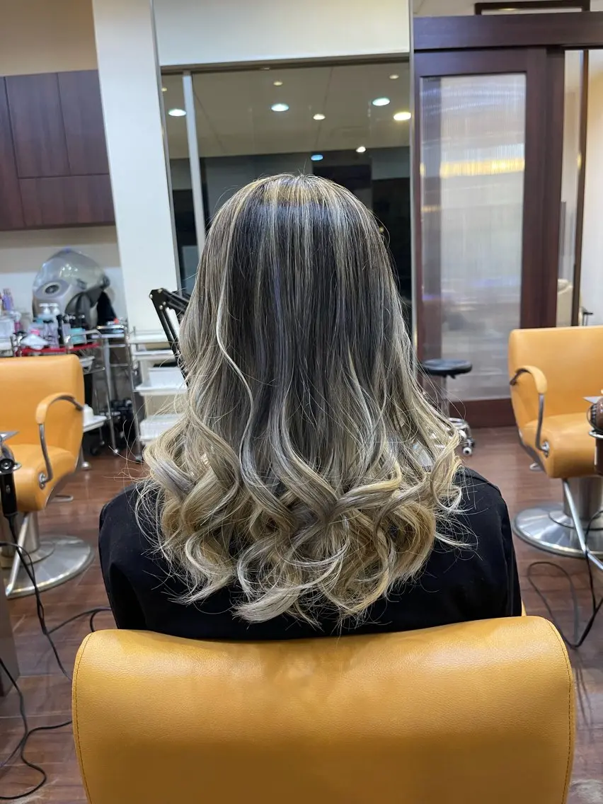 ロング カラー カット ヘアカラー トリートメント 千葉 たかしのヘアスタイル
