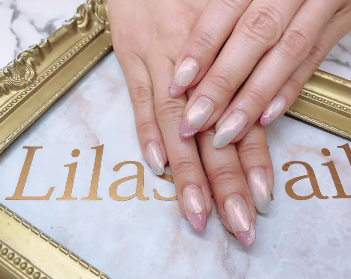 ネイル オーロラネイル フレンチネイル ジェルネイル ハードジェル ロングネイル Lilas Nailのネイルデザイン