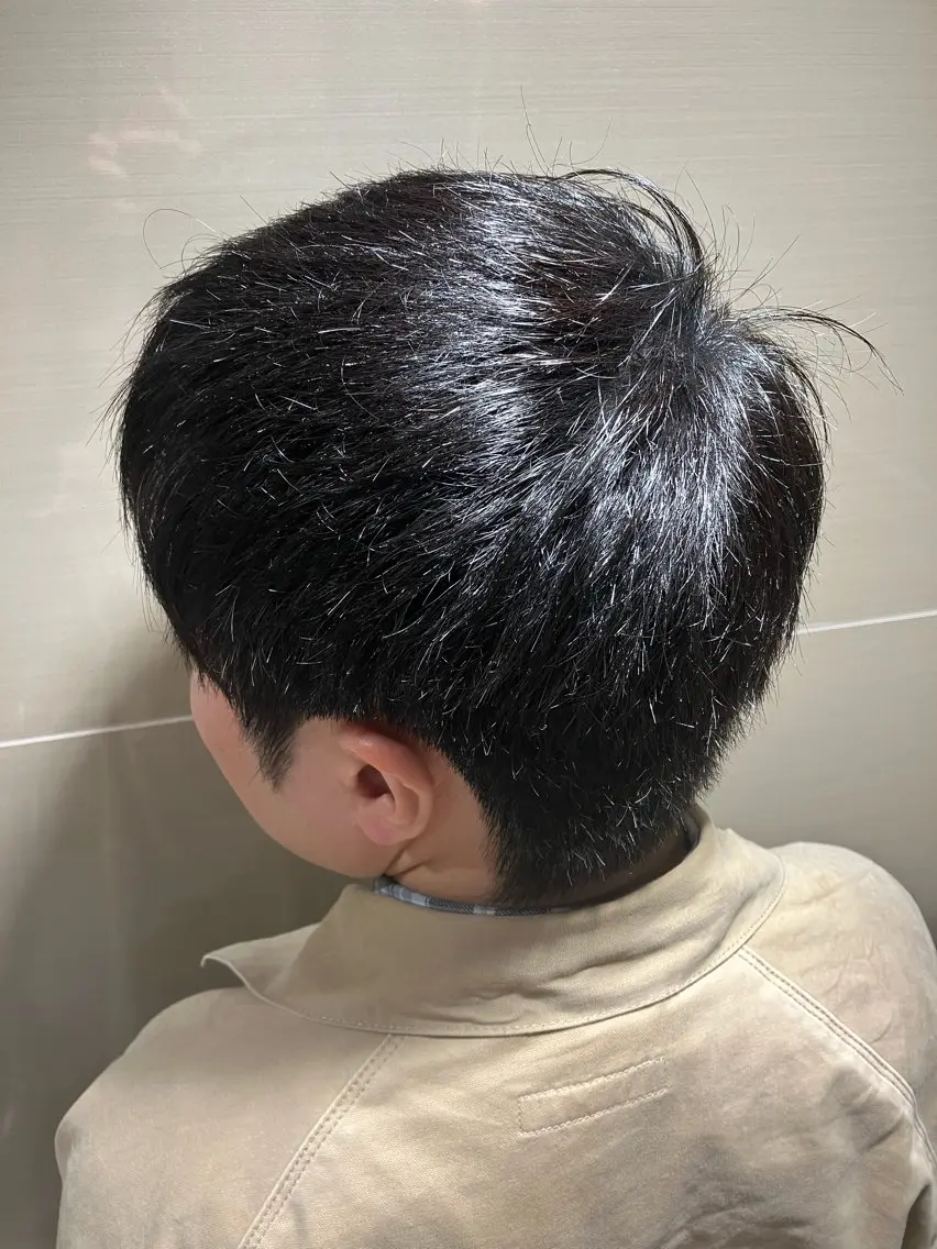 ショート メンズ SAKI SAKIのヘアスタイル