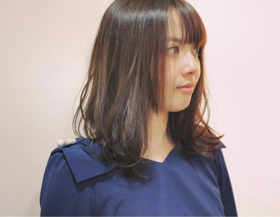 ミディアム カラー レイヤーカット ローレイヤー 髪質改善・縮毛矯正/ 下村陽平のヘアスタイル