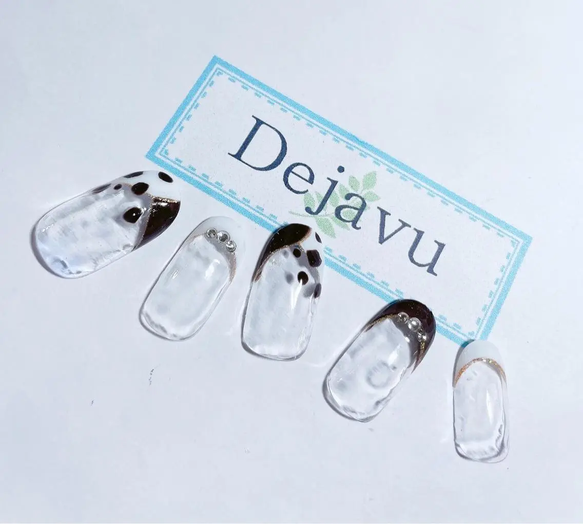 ネイル アートネイル フレンチネイル グラデーション ワンカラーネイル 夏ネイル ハンドネイル Nail salon Dejavu 🌿のネイルデザイン