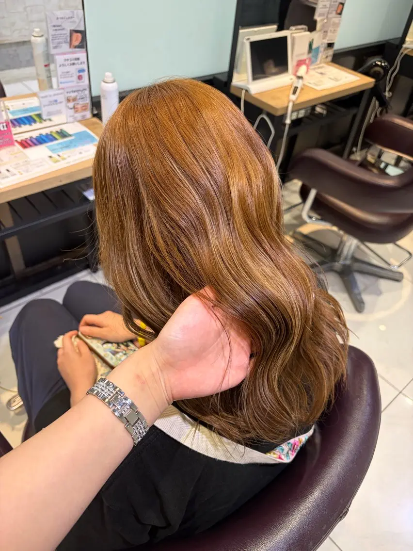 ロング カラー ヘアカラー 🎀ིྀ韓国風 艶カラー🤍ྀི小澤のヘアスタイル