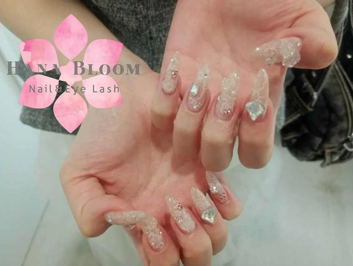 ネイル クリアネイル 長さ出し キラキラネイル 韓国ネイル ロングネイル ハンドネイル ハンドケア Hana Bloom Nail 渋谷道玄坂のネイルデザイン