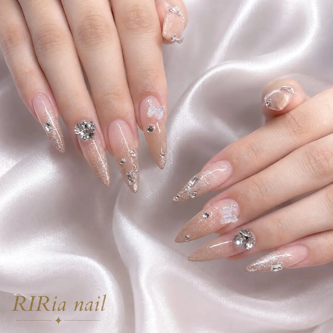 ネイル ラメ(グリッター) ワンホンネイル ハンドネイル 🎀RIRia nail🎀のネイルデザイン