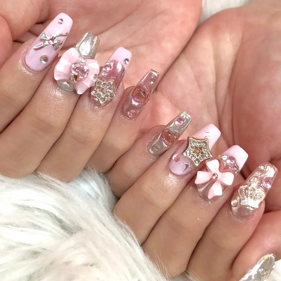 ネイル ハンドネイル KIREIE Satomiのネイルデザイン