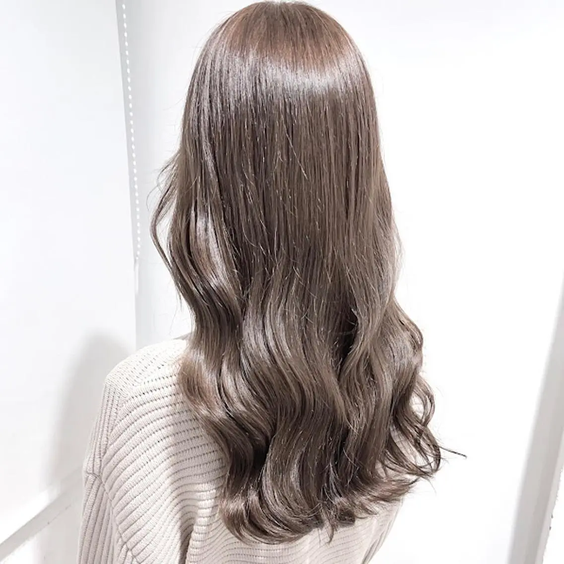 カラー ［THEATER 仙台店🌼］公式のヘアスタイル