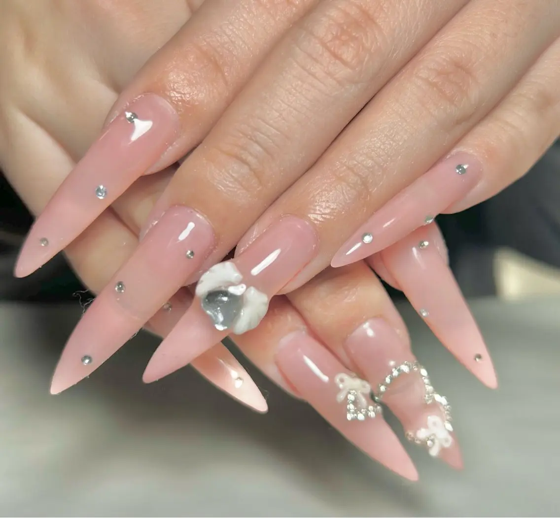 ネイル Liennail 持込デザインやり放題のネイルデザイン