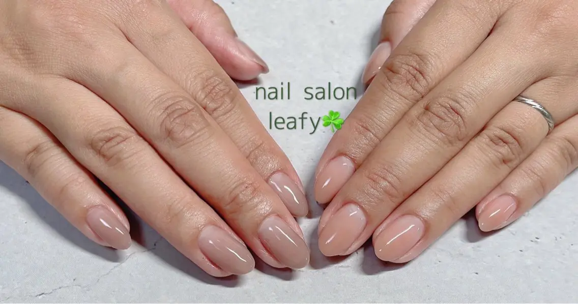 ネイル ブラウン グラデーション ネイルサロン leafyのネイルデザイン