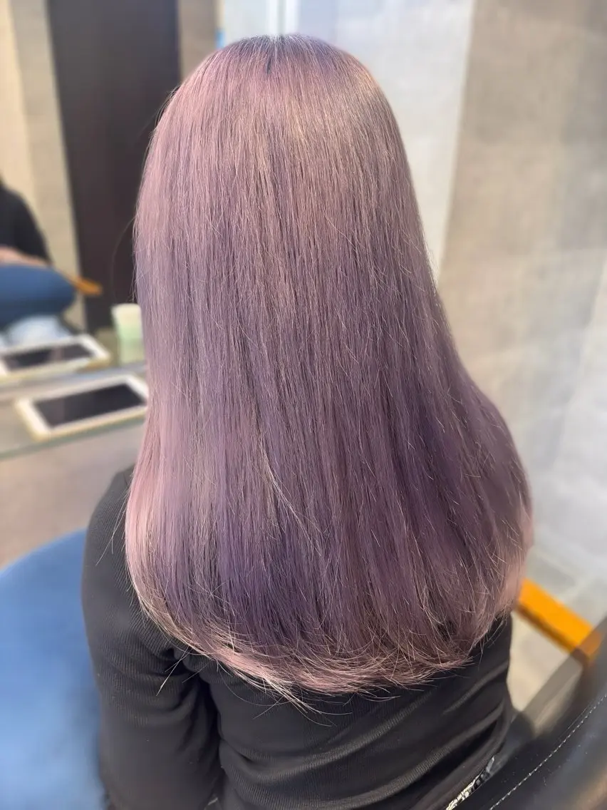 セミロング 浴衣 ヘアカラー 髪質改善池袋𓊆 大士𓊇ダブルカラーのヘアスタイル