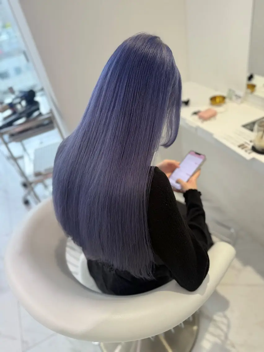 ロング カラー ブルーカラー ブルーラベンダー ハイトーンカラー ラベンダーカラー マツオカ マコのヘアスタイル