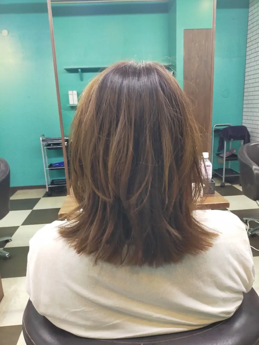 ミディアム ハッシュカット トリートメント カット トリートメント MASA Raffinrのヘアスタイル