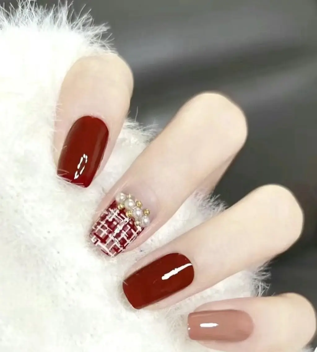 ネイル フットネイル フレンチネイル ジェルネイル ゴージャス ハート MoonNail ユリ🌸のネイルデザイン