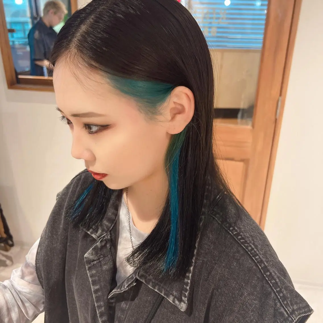カラー 黒髪 ブルーカラー 🎀夏秋/レイヤー/ 透明感カラー🎀のヘアスタイル