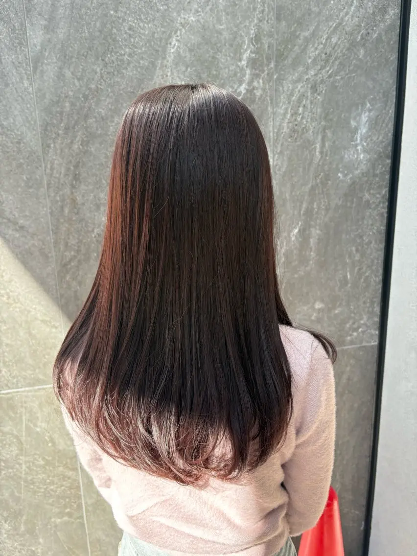 ロング カラー ブラウンカラー カット ヘアカラー 中田 汐梨のヘアスタイル