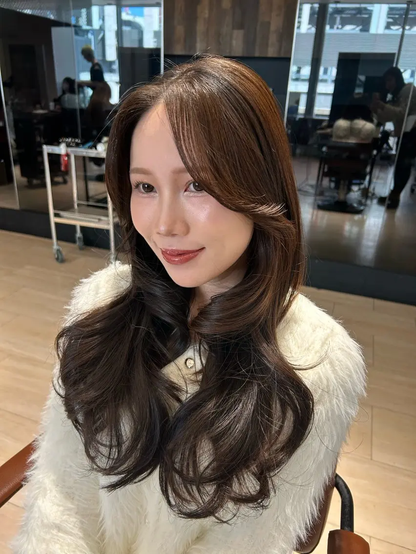 ロング カット ヘアカラー トリートメント 🎀大竹美侑/顔まわ りカット/レイヤーのヘアスタイル