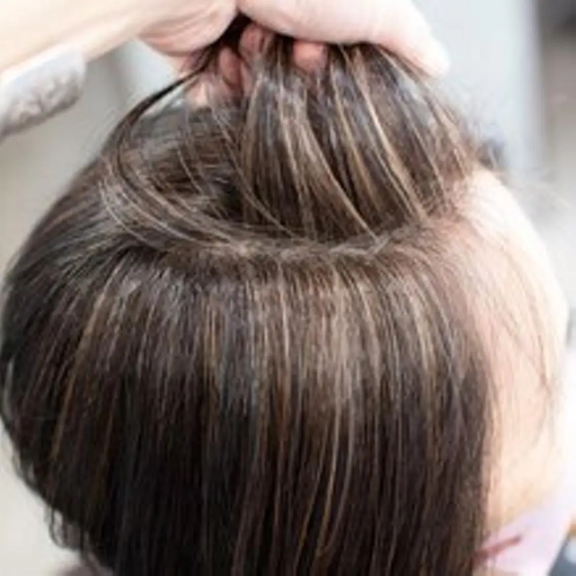 ミディアム カラー 透明感カラー ハイライトカラー ハイライト カット ヘアカラー トリートメント 山本 智也のヘアスタイル