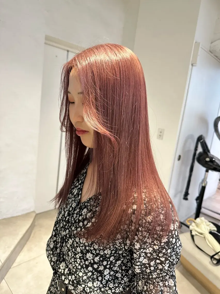 セミロング ヘアカラー 韓国ヘアメンズ・レデ ィース特化ミクのヘアスタイル