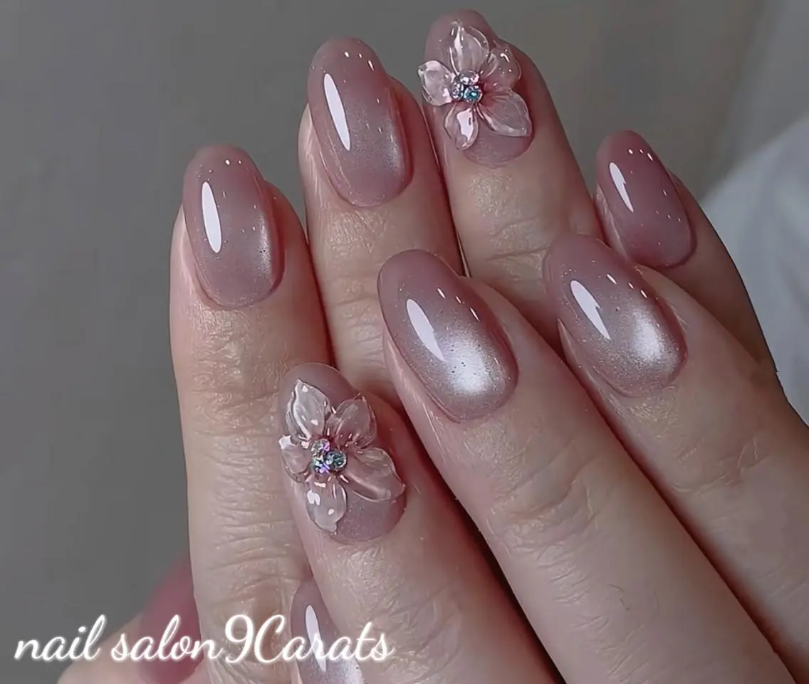 ネイル 💜ワンホンネイル ナインカラット💎のネイルデザイン