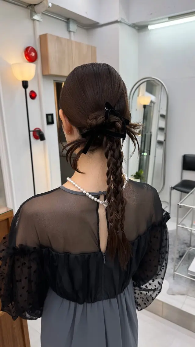 セミロング ヘアアレンジ MIES amane(アマネ)のヘアスタイル