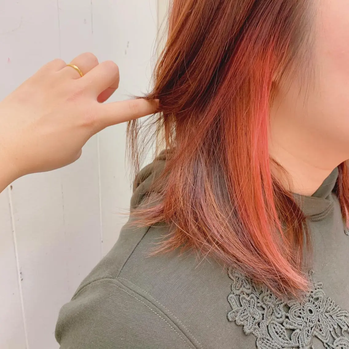 ミディアム カラー イヤリングカラー ヘアカラー トリートメント 🌿大人かわいいヘア 🌿Ayahaのヘアスタイル