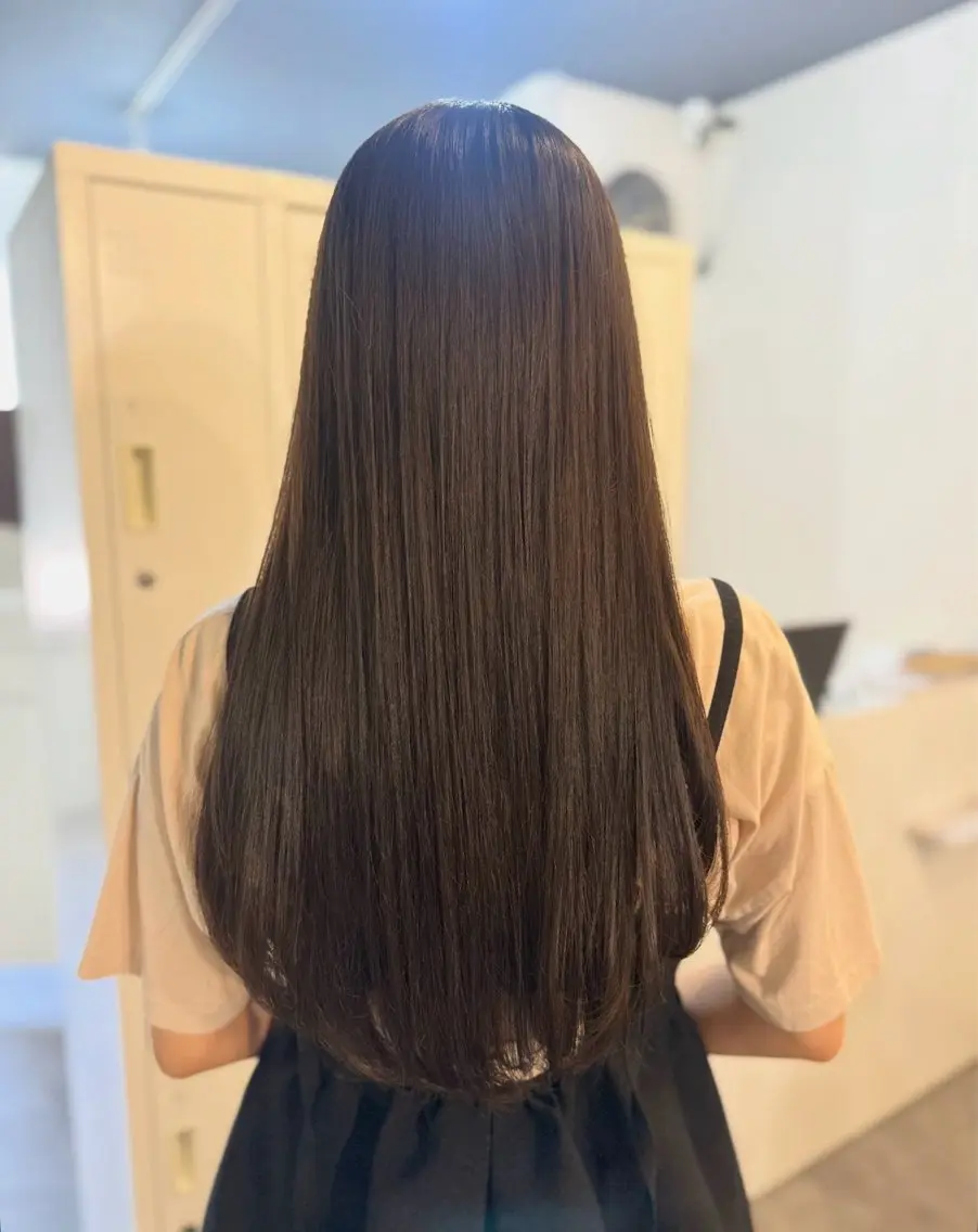 ロング カラー ベージュカラー 透明感カラー オリーブベージュ カット ヘアカラー トリートメント Sherry/R 三川町　木村祐里奈のヘアスタイル