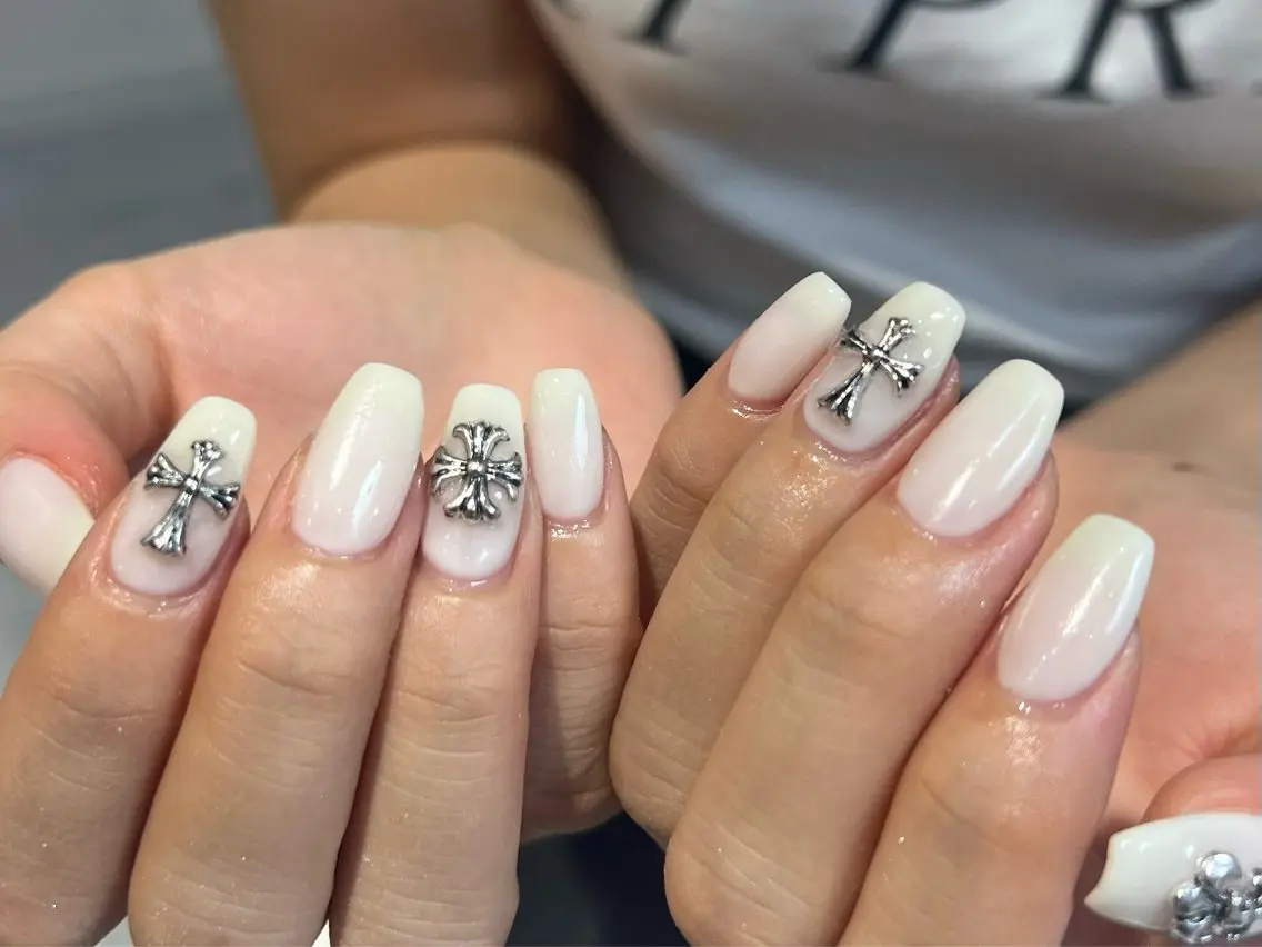 ネイル ハンドネイル uri☺︎︎ natsumiのネイルデザイン
