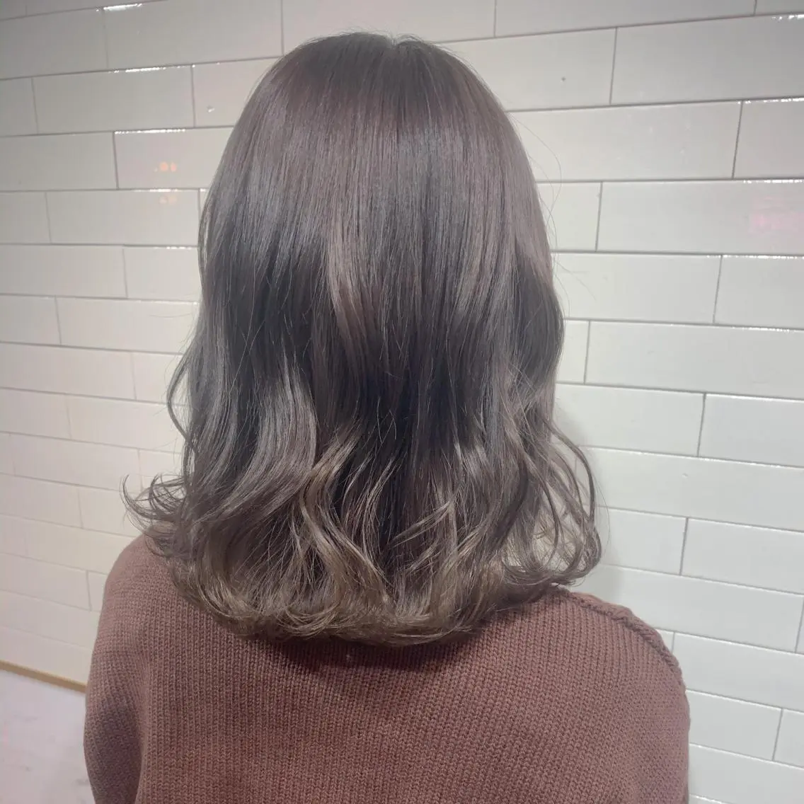 セミロング カラー ヘアアレンジ ブリーチ ケアブリーチ グレージュ 🦋レイヤーカット ミドリカワ🦋のヘアスタイル
