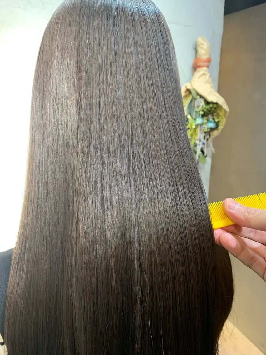 ヒカ ルのヘアスタイル