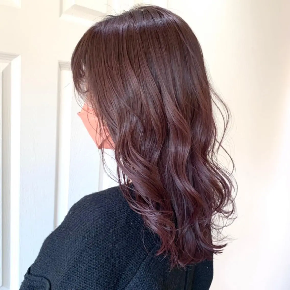 ミディアム カラー パーマ ブリーチ 透明感カラー グラデーションカラー イルミナカラー インナーカラー カット ヘアカラー トリートメント 韓国ヘア🇰🇷🎀 YURIAのヘアスタイル