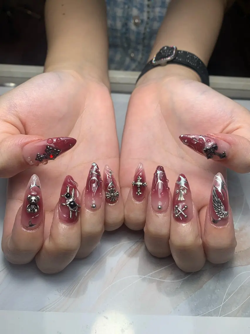 ネイル akina nailsのネイルデザイン