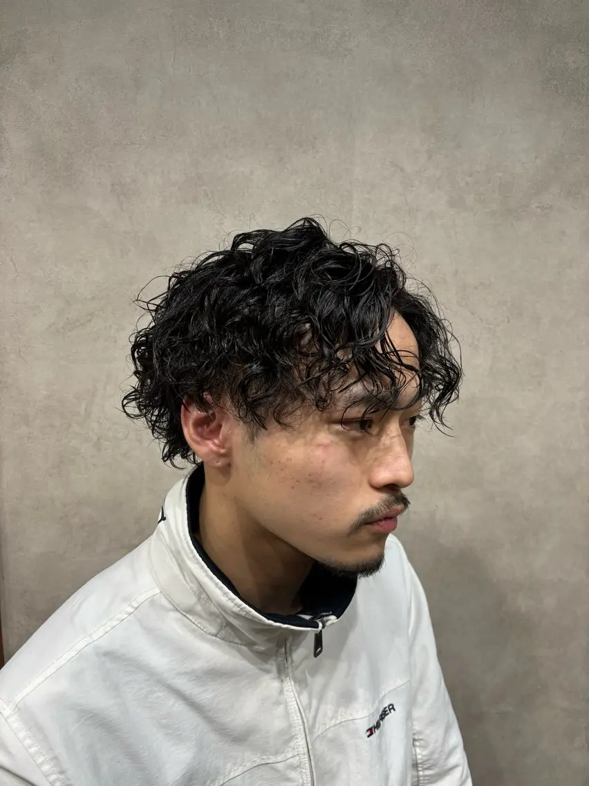 パーマ メンズ パーマ職人🔥／短髪 執行役員／YUTAのヘアスタイル