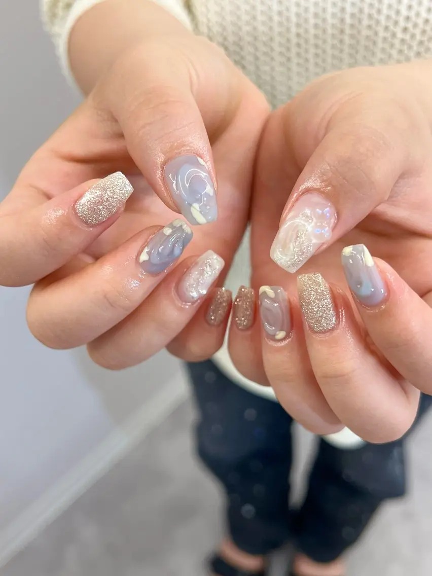ネイル ジェルネイル キラキラネイル マグネットネイル ニュアンスネイル パラジェル ハンドネイル ハンドケア Bana_ Nailのネイルデザイン