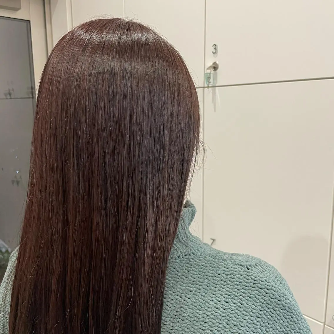 ロング カラー ブラウンカラー ピンクカラー 中根 麻友香のヘアスタイル