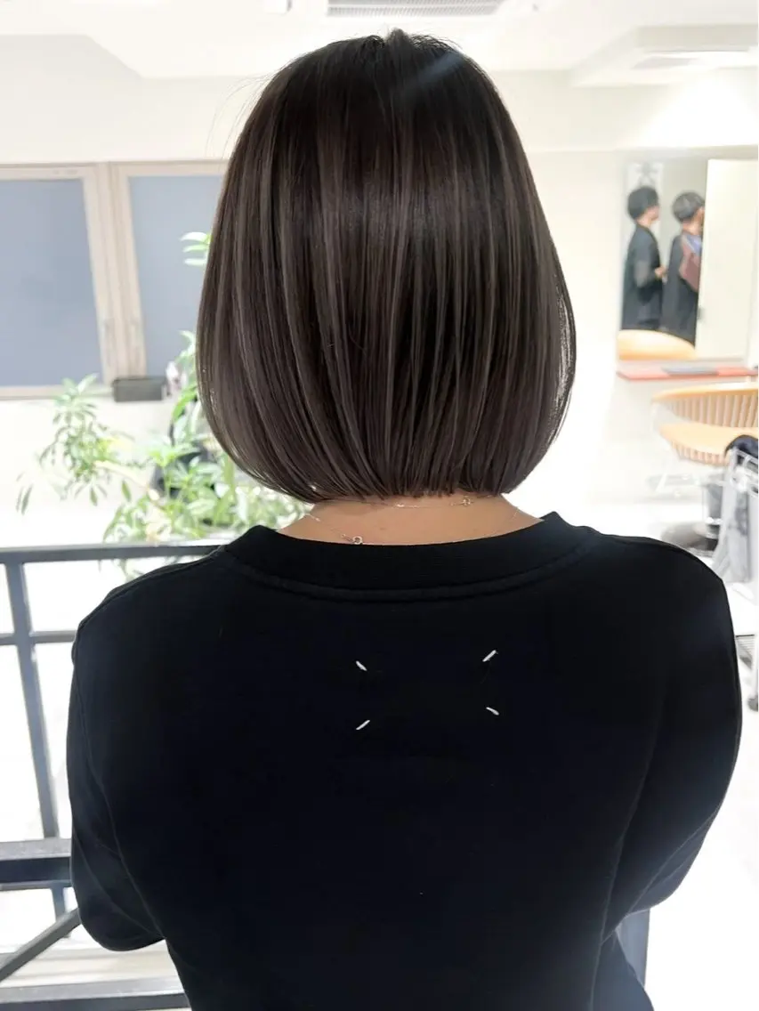 ショート カラー 鈴木 南のヘアスタイル